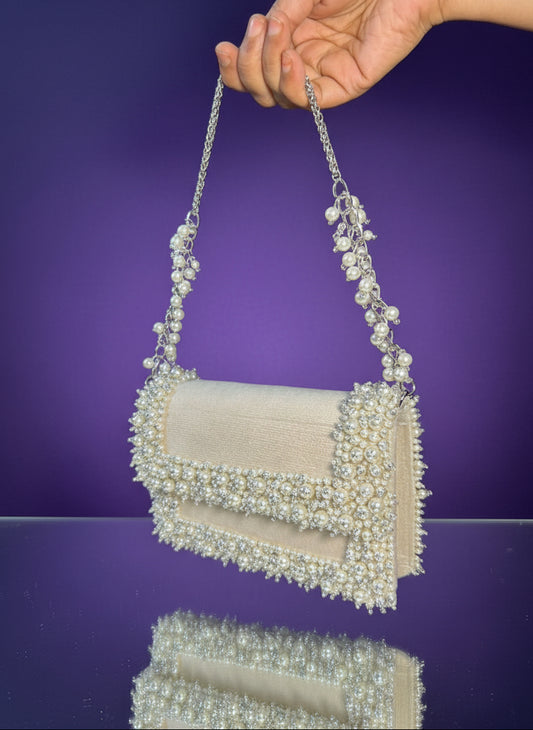The Pearl Radiance Luxe Clutch - A Festive Muse of Modern Elegance